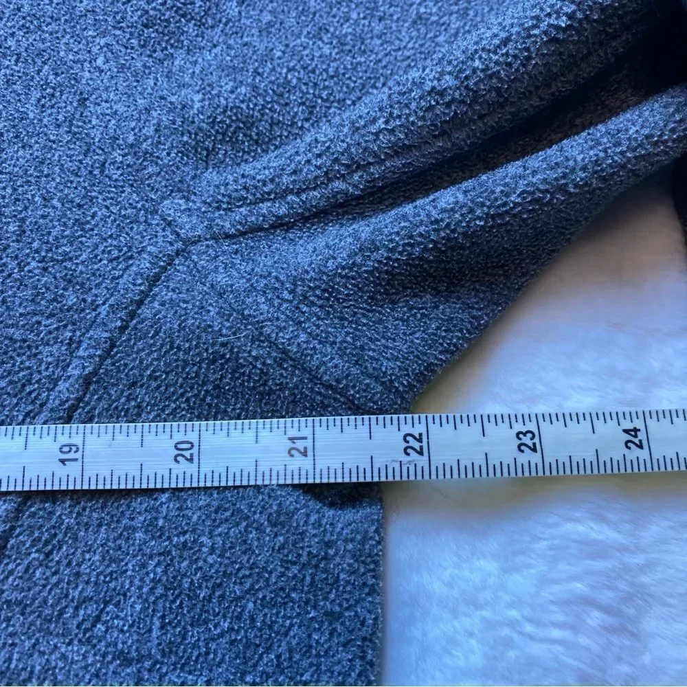 The North Face Gray Fleece Jacket Size Medium